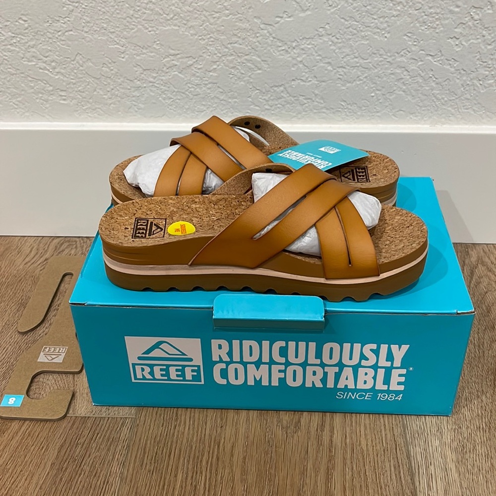 Reef slippers - Picture 1 of 5